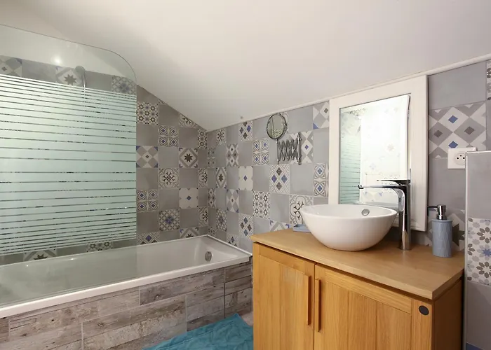 L'evidence 3* La Chapelle-Aubareil